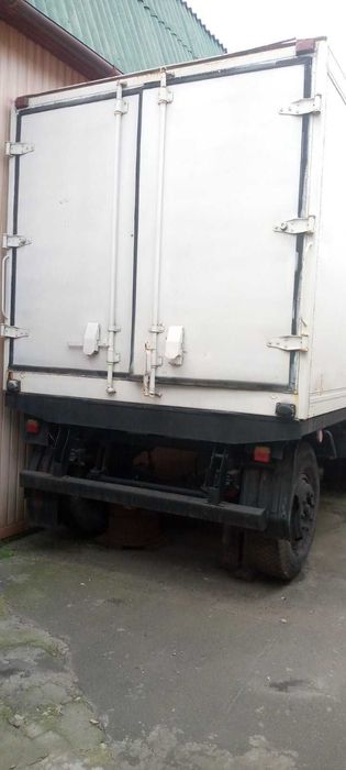 Прицеп для МАЗ,КамАЗ,ЗиЛ,термо ,10тон.Оплата любая.
