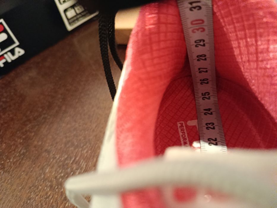 FILA Raceway Energized rozmiar 41, długość wkładki25.7cm