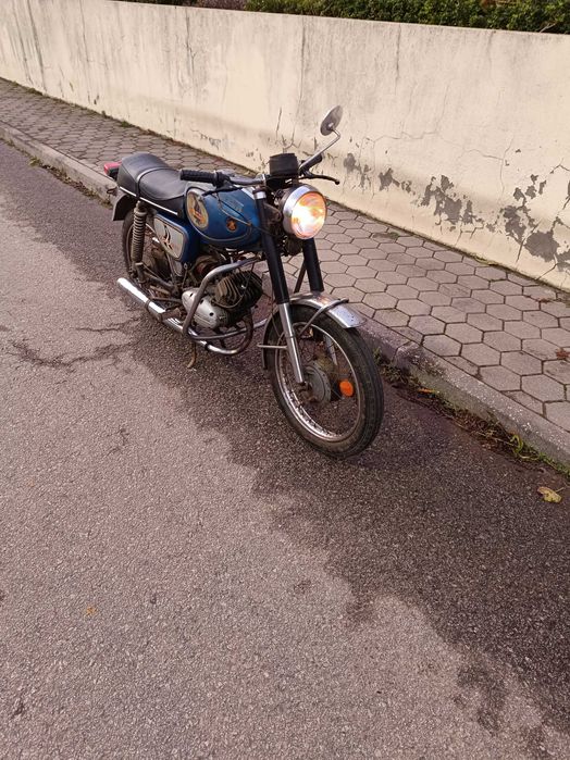 Motorizada Macal M70