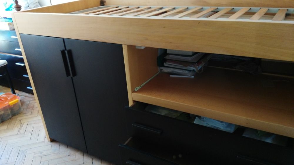 Cama alta tipo Beliche