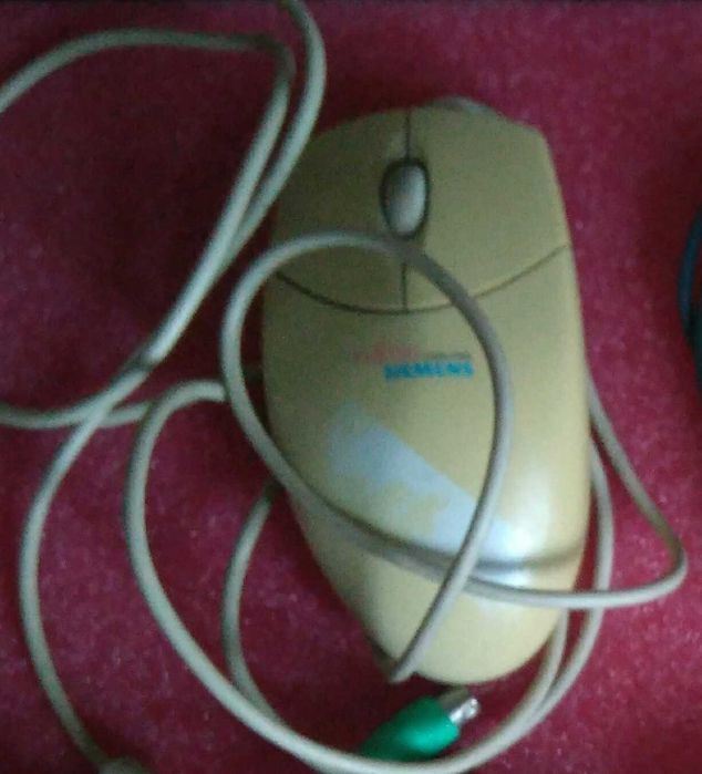 Klawisze i myszak kulkowy na PS2 Fujitsu Siemens