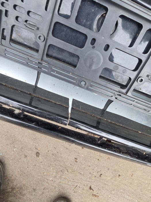 Zderzak przód przedni Honda Jazz II