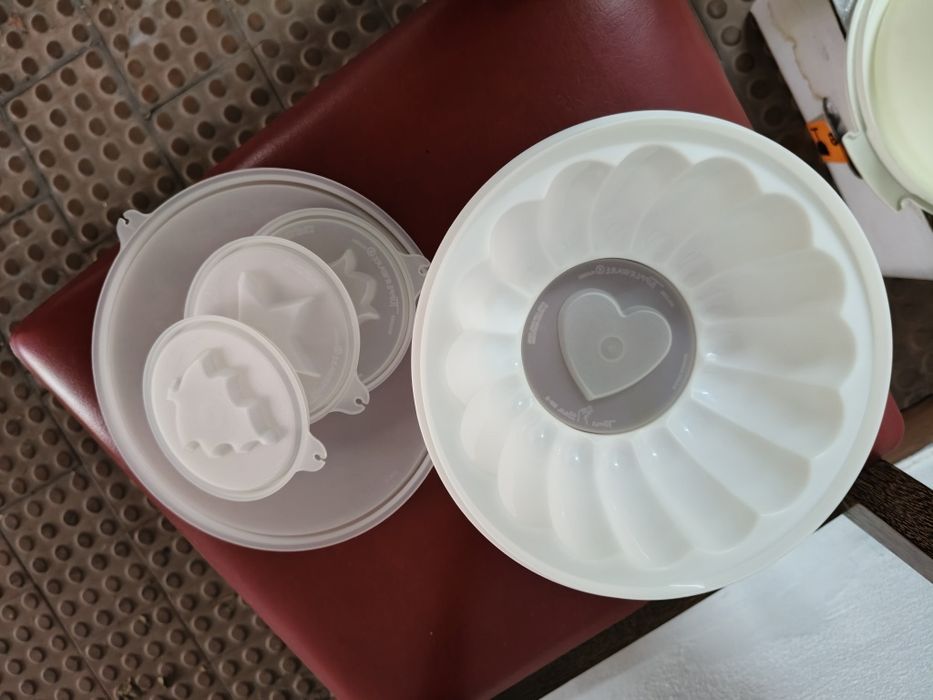 Tupperwares, utensílios de cozinha