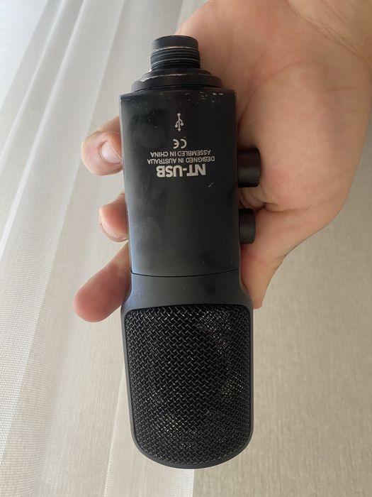 Микрофон студійний Rode NT-USB