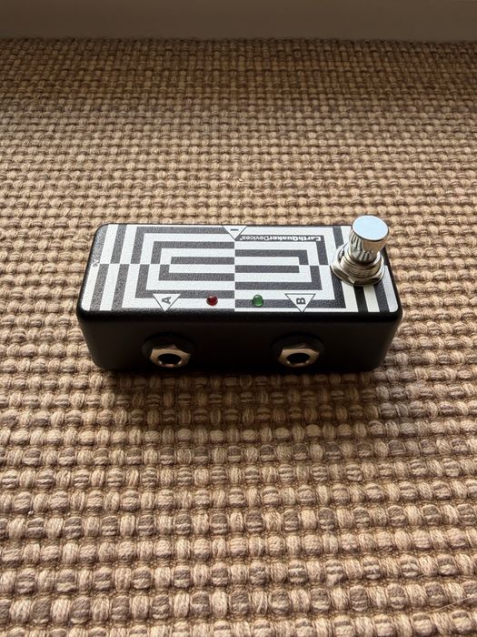 Earthquaker Devices AB box