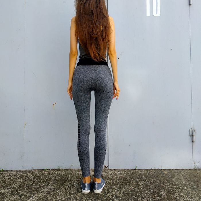 Леггинсы серые круги градиент для спорта для девочек Размер S НОВЫЕ