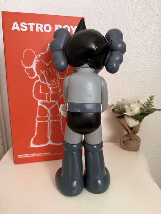 Boneco Astro Boy Kaws