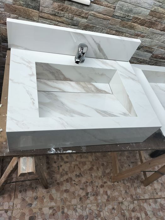 Lavatório esculpido 60x50