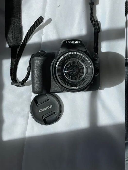 Canon 200D Kit Completo