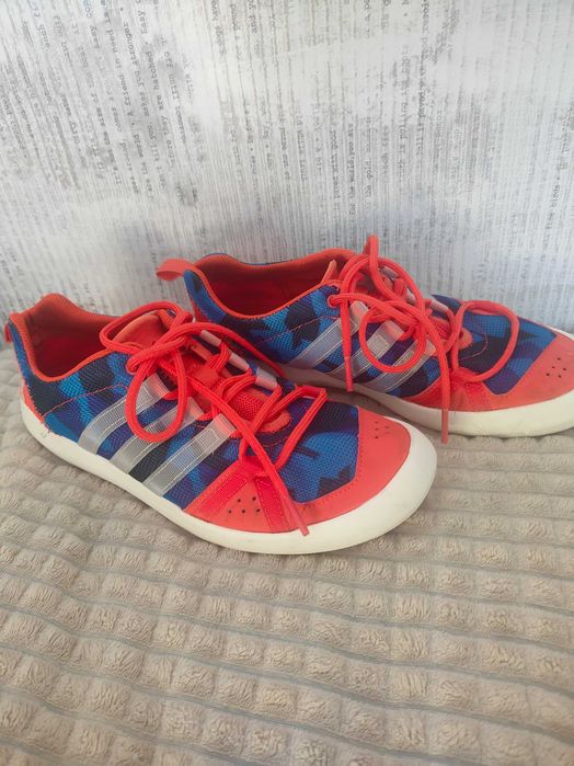 Adidas Traxion 41,5