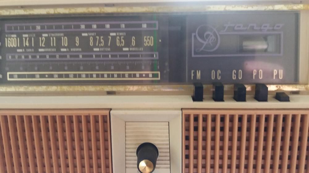 Rádio Schneider a válvulas