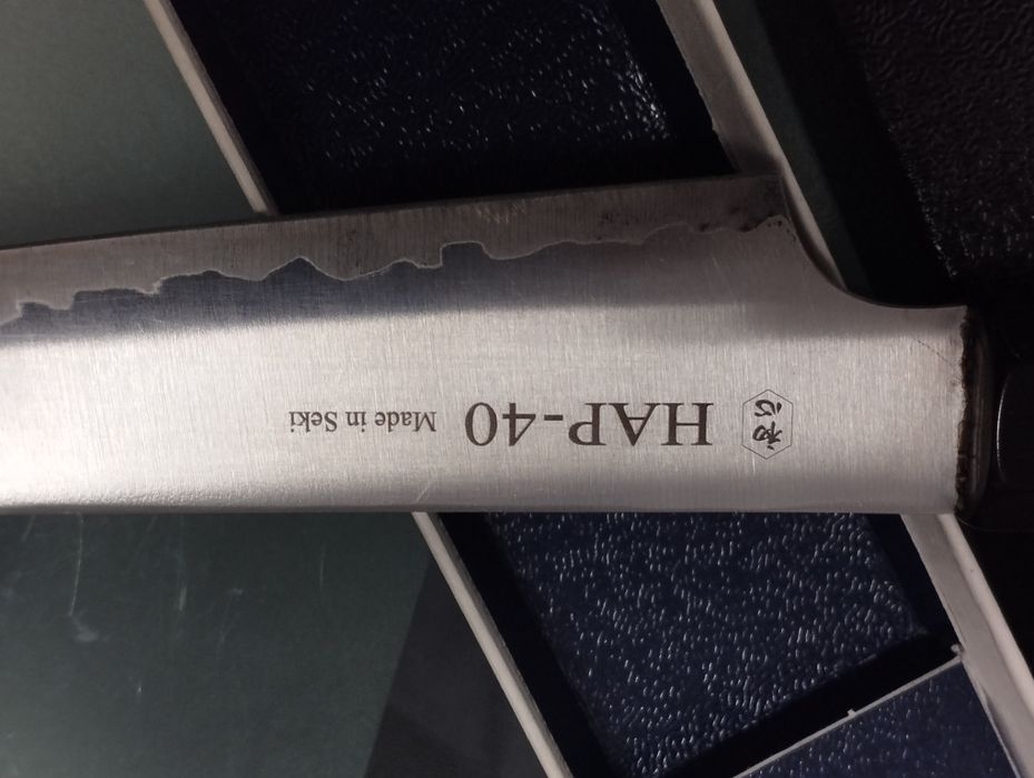 Faca japonesa Hatsukokoro Hayabusa Hap40 Petty 12 cm