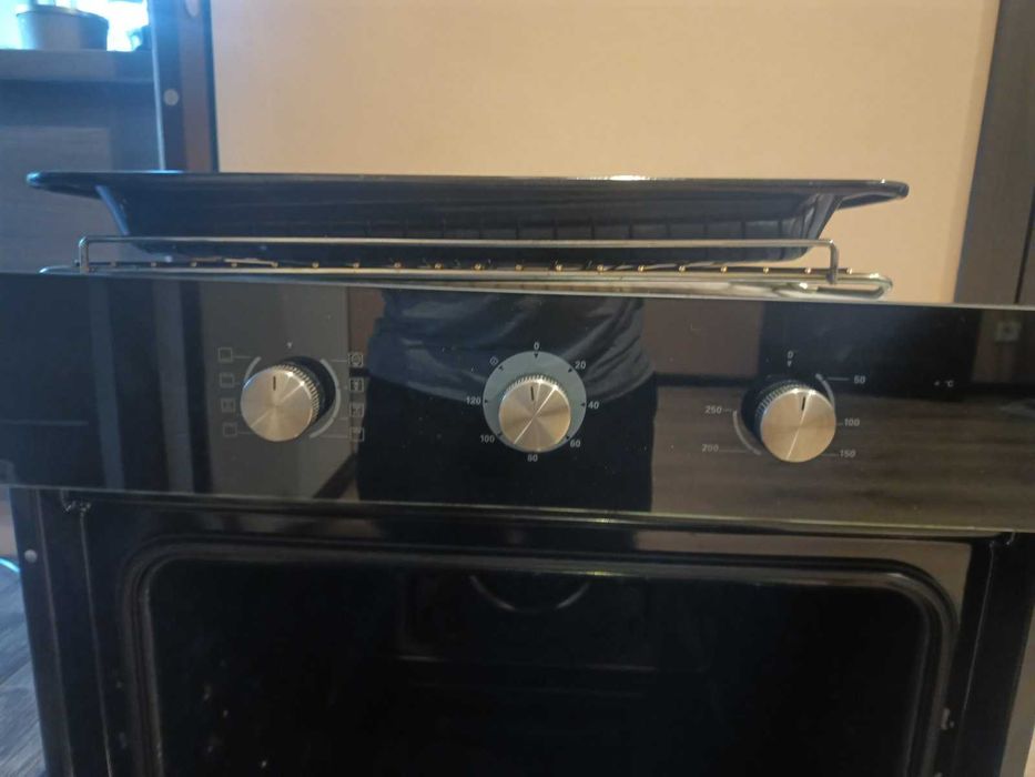 Духова шафа INTERLINE HQ 871 BK/2 (Б/У)