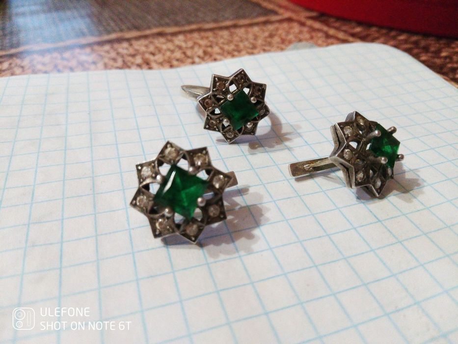 Срібний набір,925, зі смарагдами, чернене срібло, ефектний