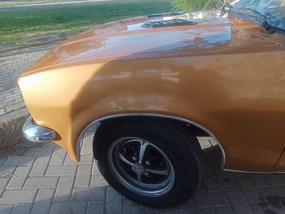 Opel Ascona de 76