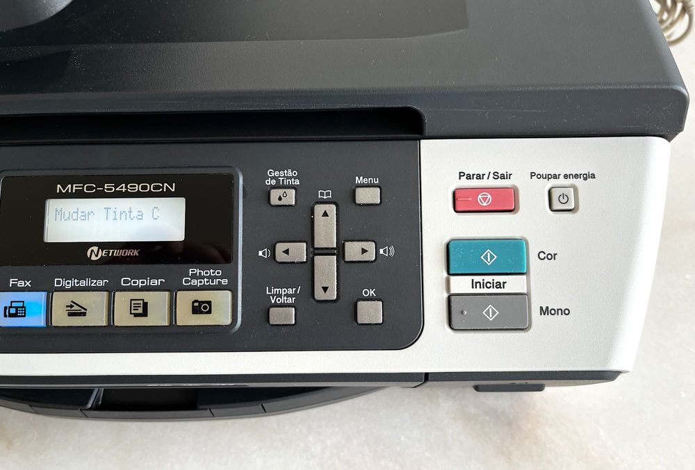 Impressora multifunções BROTHER c/ tinteiros novos - 50€