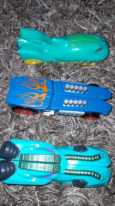 Hot Wheels split Speeders 4+