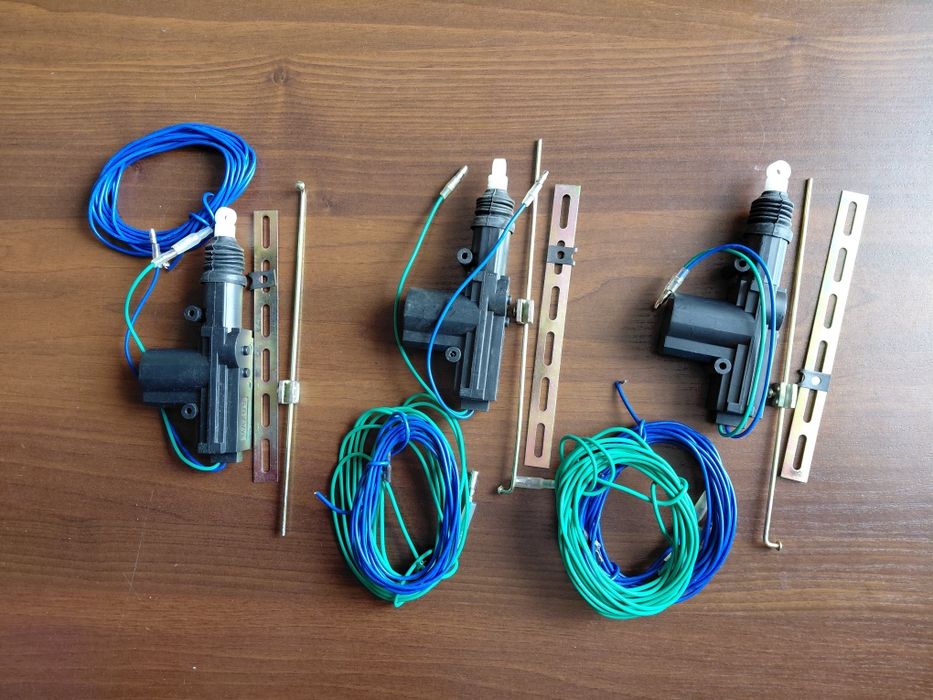 Привод центрального замка.