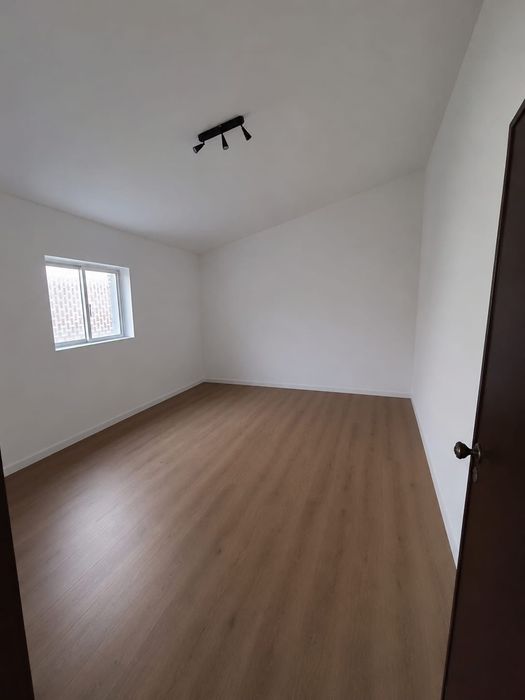 Aluguer de T2 renovado.