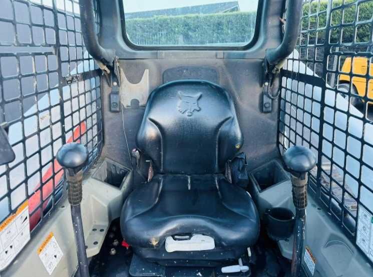 Міні - навантажувач BOBCAT T630 + ковш *2015 РІК* 2371 година + відео