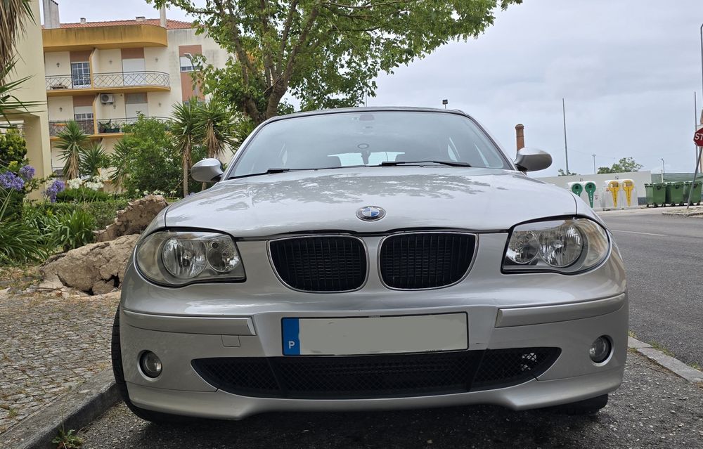 `BMW 120d 163cv 5 Portas | 2006 | Nacional | Bancos em Couro`