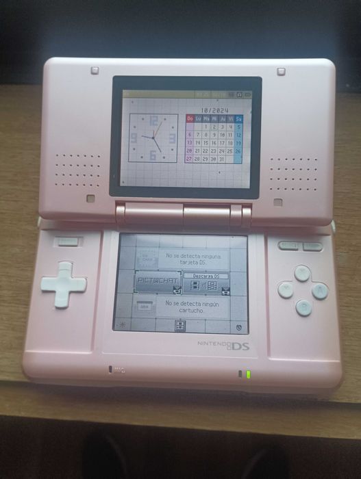 Nintendo DS rosa