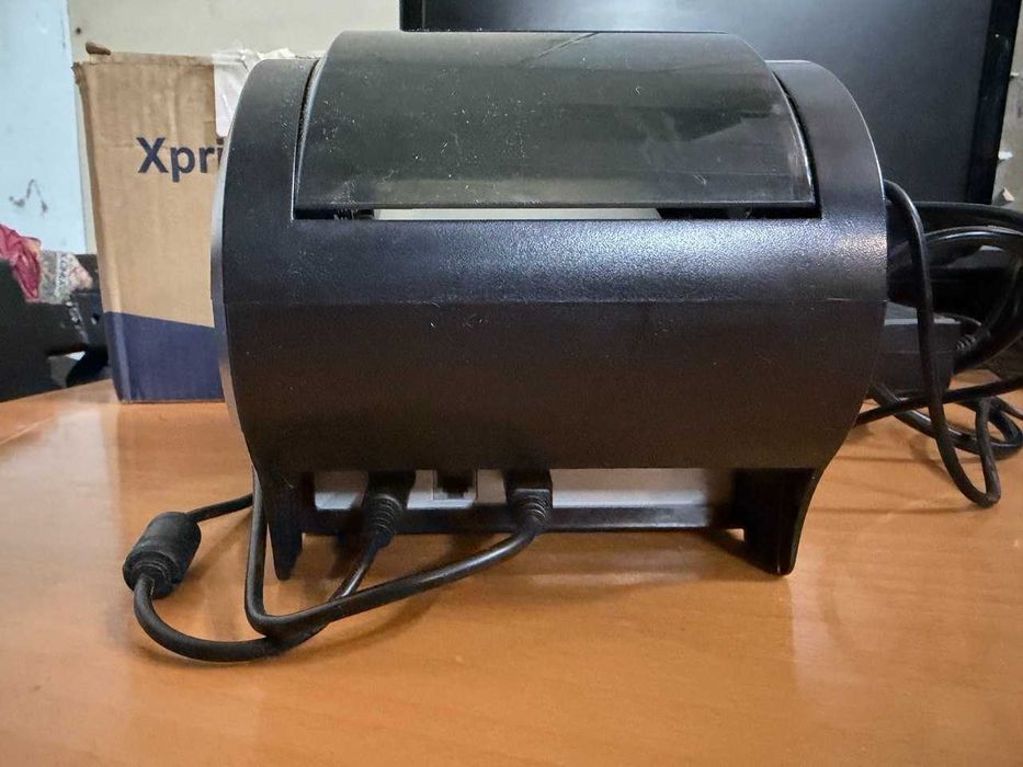 Термопринтер чеків Xprinter XP K200L