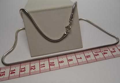 Srebrny łańcuszek okrągła linka żyłka 48 cm. 2,4 mm.
