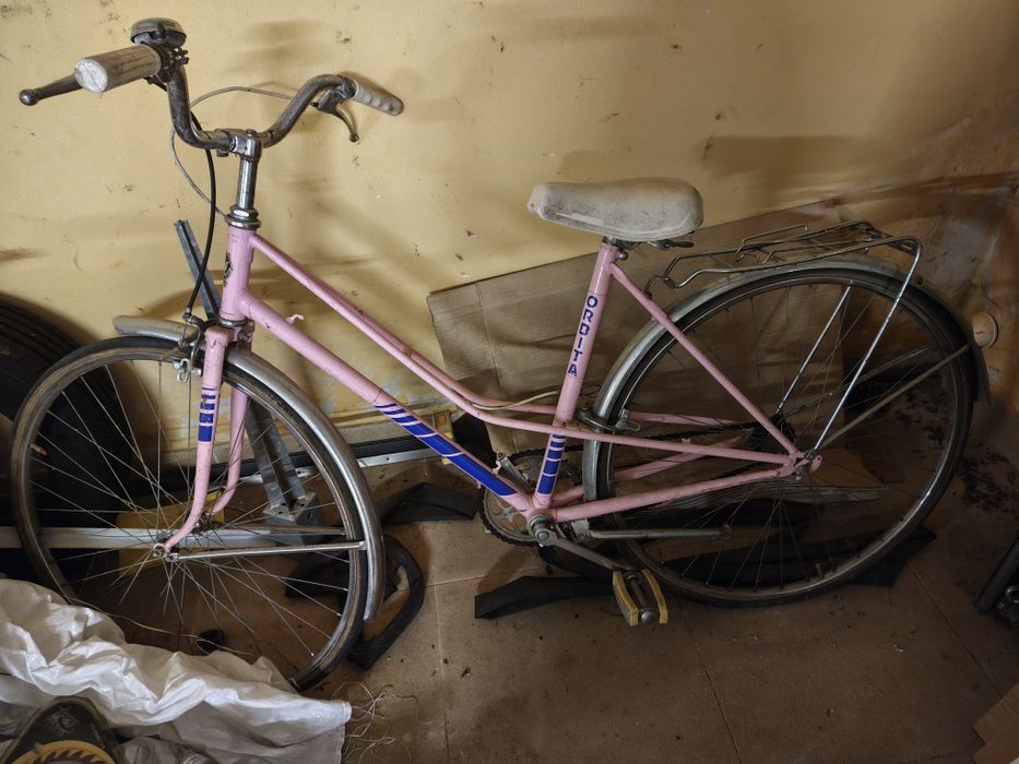Bicicleta vintage rosa Orbita