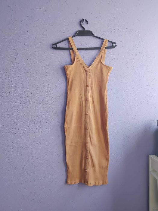 Sukienka prążkowana rozmiar S/M