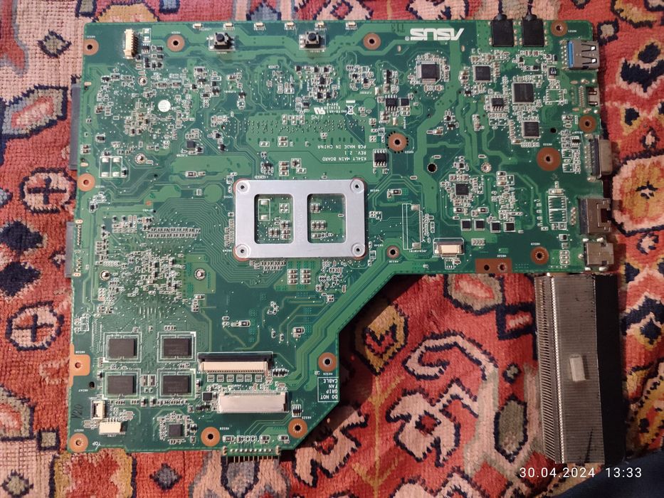 Ноутбук Asus x54h по частям.