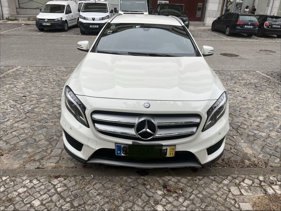 Mercedes GLA 200 AMG line