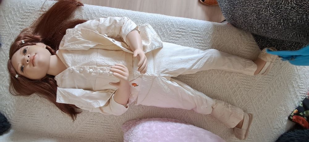 Stara lalka porcelanowa