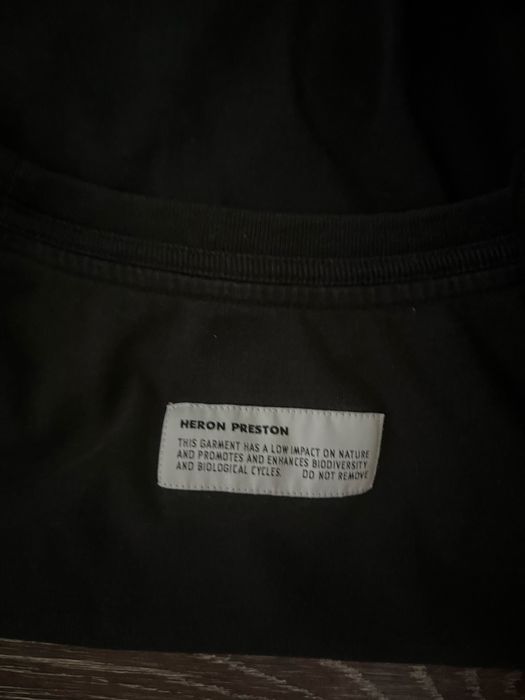 футболка HERON PRESTON стиль rap y2k drip