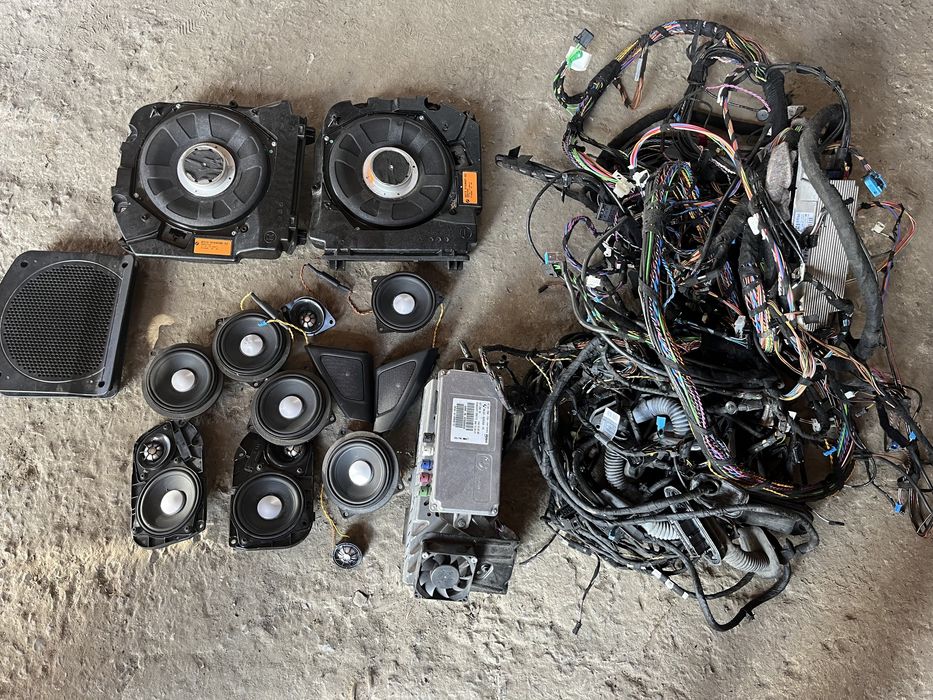 Naglosnienie Harman/kardon bmw f11 f10 glosniki wzmacniacz wiazka kpl