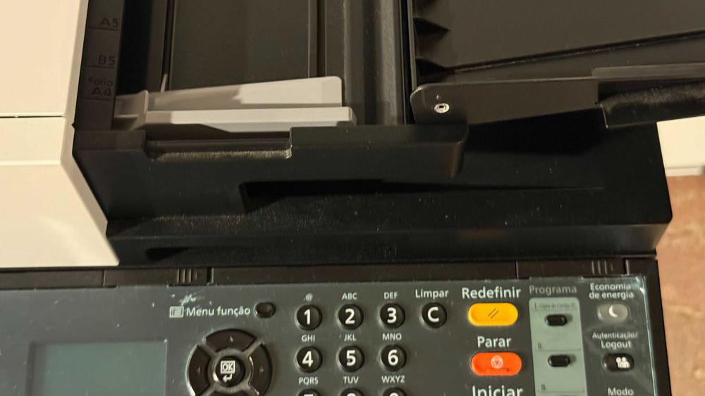 Impressora Laser Cores Multifunções + Toners Novos | Oportunidade
