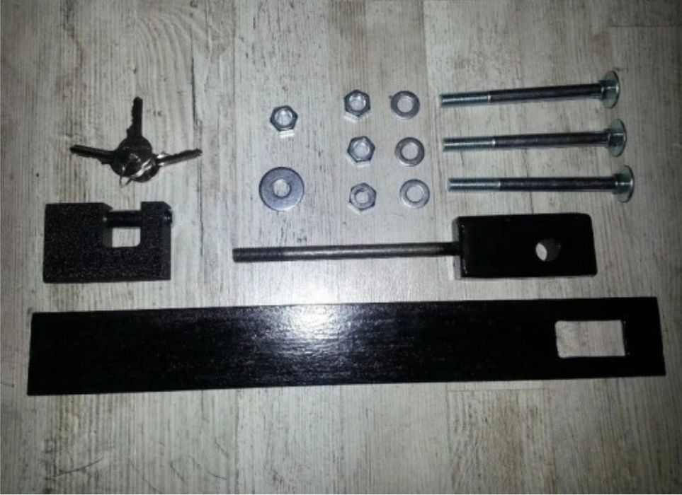 Komplet do zabezpieczenie piwmicy, płaskowników, uchwyt, kłódka GERDA