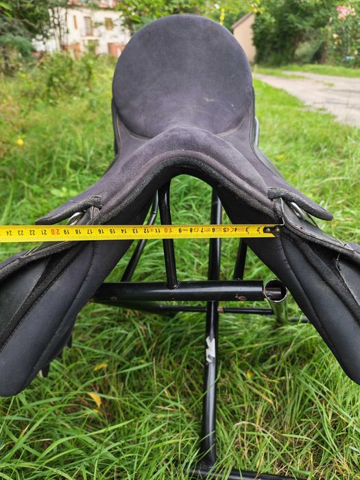 Siodło wszechstronne Claridge House – 16,5", łęk 33