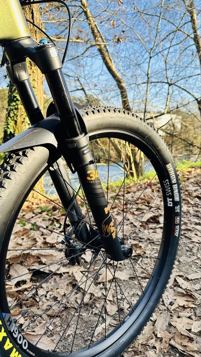 BTT Orbea Oiz M30 | Tamanho M | Suspensão Total | Carbono