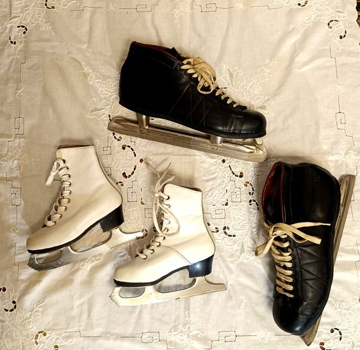 Коньки - 2 пари шкіра натуральна