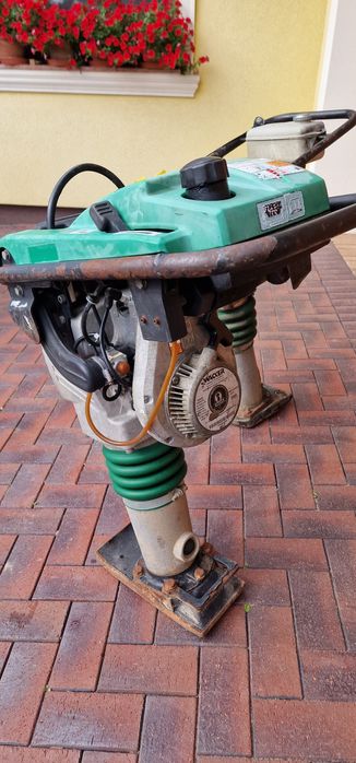 Stopa skoczek zagęszczarka