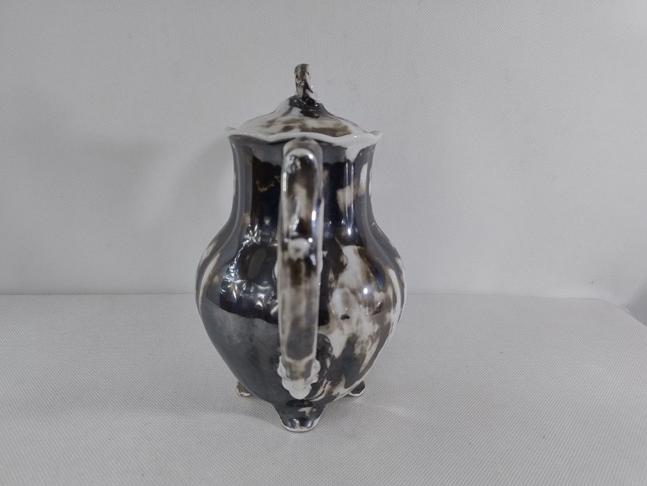 Dzbanek do kawy. Koenigszelt Charlotte.