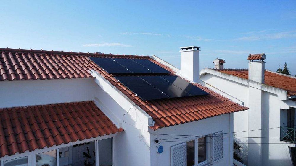 Sistema Solar com Bateria para Moradias (Projeto Completo)