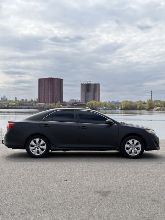 Оренда під викуп Camry hybrid/газ