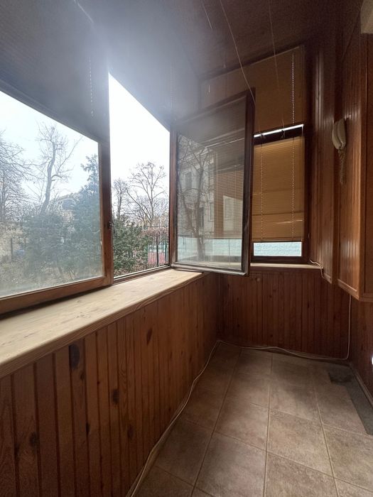 ЗАВЖИ Є СВІТЛО! Центр міста. Оренда 1-к. квартири 34 м2 - Десятинна 13