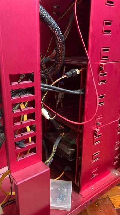 Lian-li ARMORSUIT PC-P80R spider (i7-3930k/DX79TO/GTX760msi/32Gb/D14 ...
