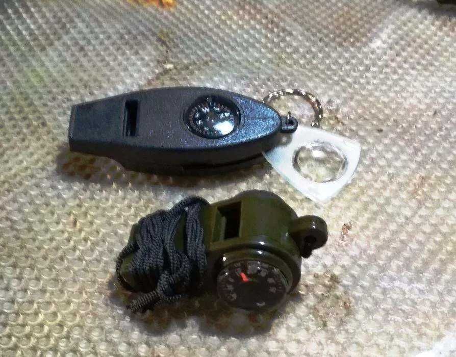 3-in-1 Compass + Thermometer + Emergency Whistle64286137161090122