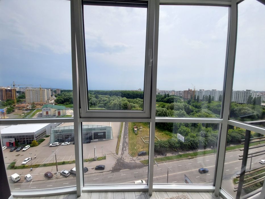 1.5к кв  Центр Люкс класу перші здачі