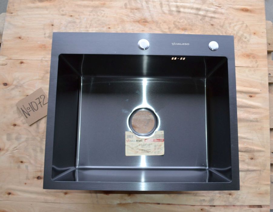 Раковина 600*500 чорна (уцінка)