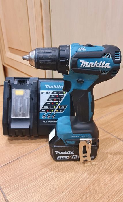 Оригінальний Шуруповерт Makita ddf485